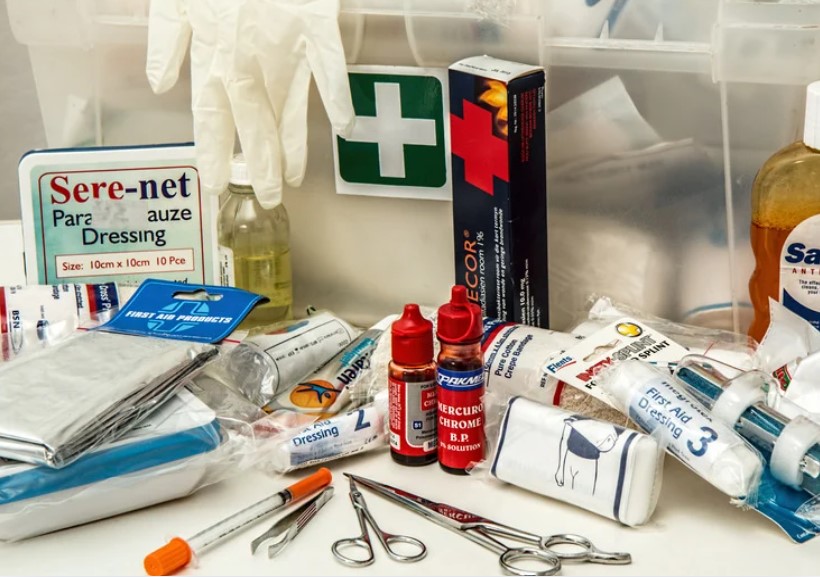 Items in babies first aid kit